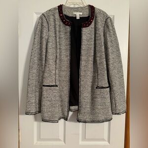 Chico’s Women’s Blk & White Jacket/Blazer Size 3 w/ beaded neck